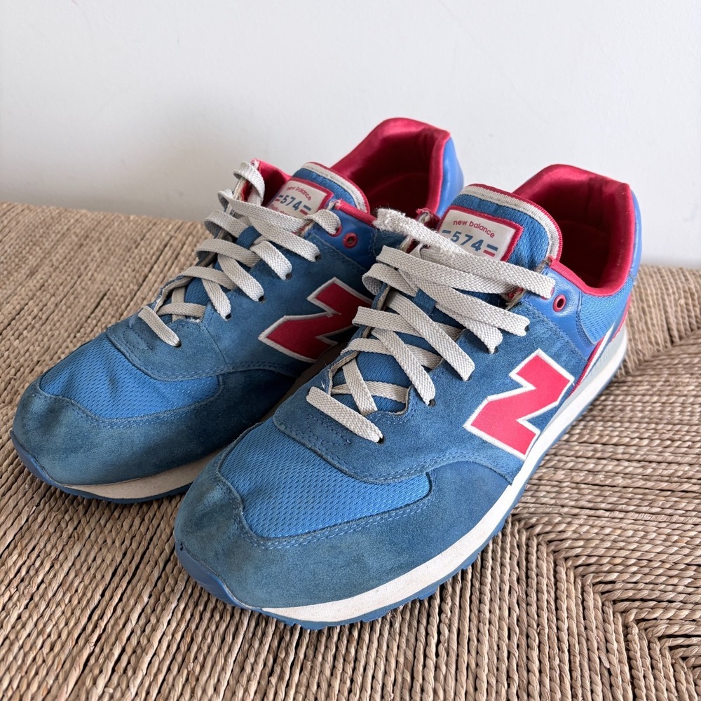 New Balance 574 Red Blue Suede Lifestyle Shoe Sneaker Men Size 11.5